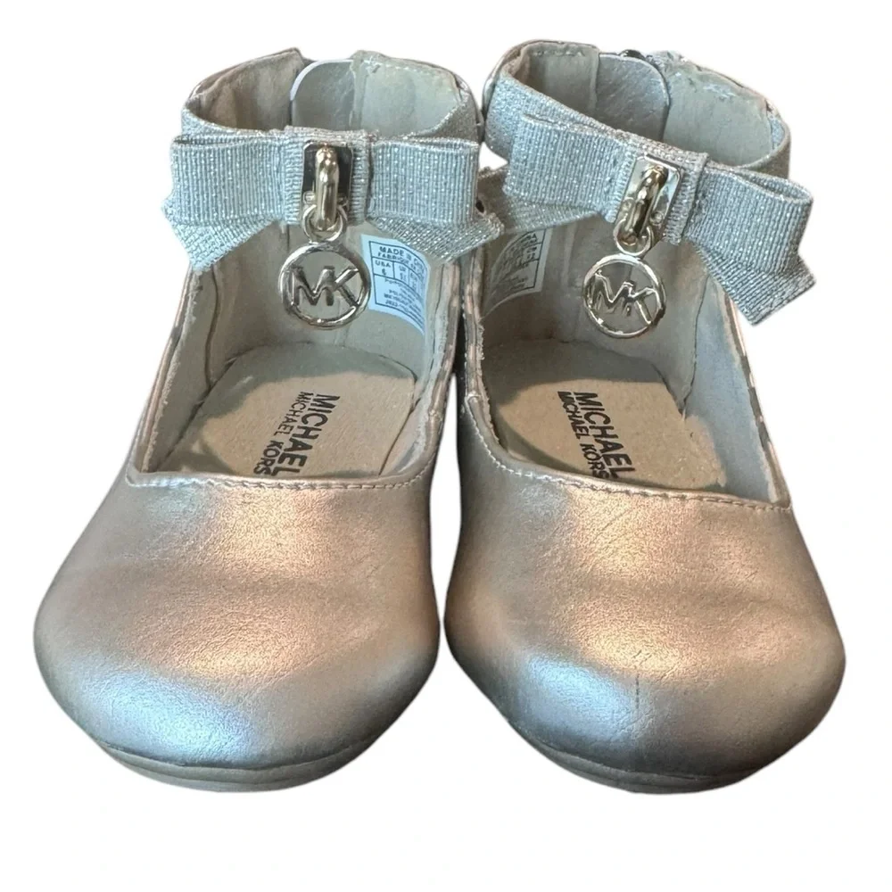 Michael Kors Girls “Kenyah Kay” Logo Charm Gold Ballet Flats Size 6 Toddler/Baby - Picture 7 of 12